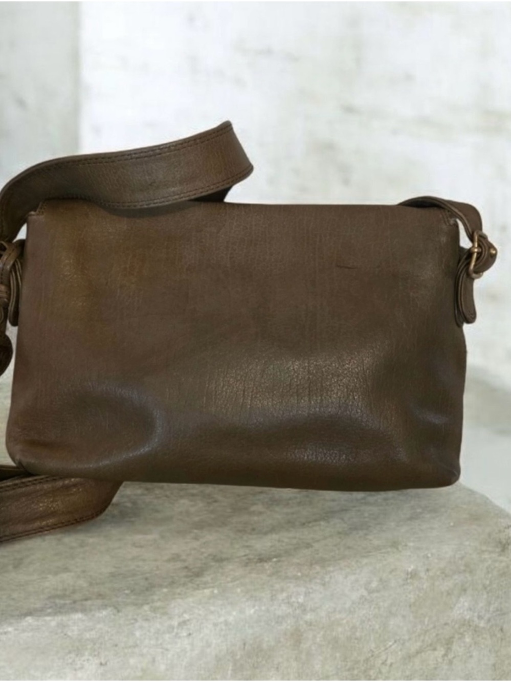 Vintage Italian Brown Leather Shoulder Bag Minimalist Soft Leather Made in Italy